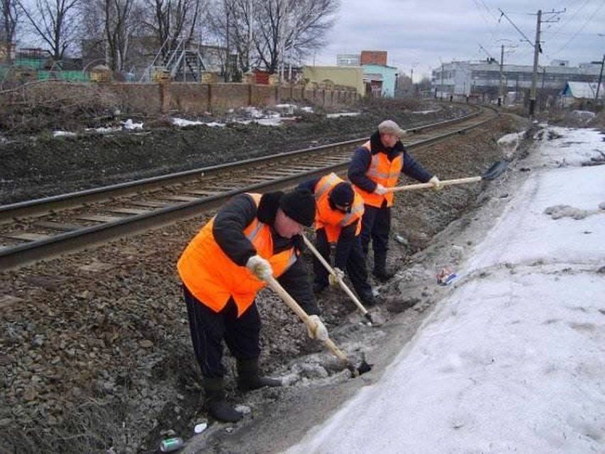 В Орловской области железнодорожную инфраструктуру готовят к работе в период весеннего паводка