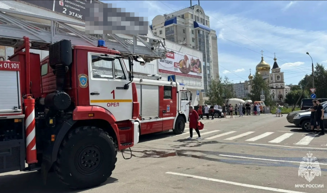 Стало известно откуда начался пожар в ТЦ "Европа" на Наугорке в Орле