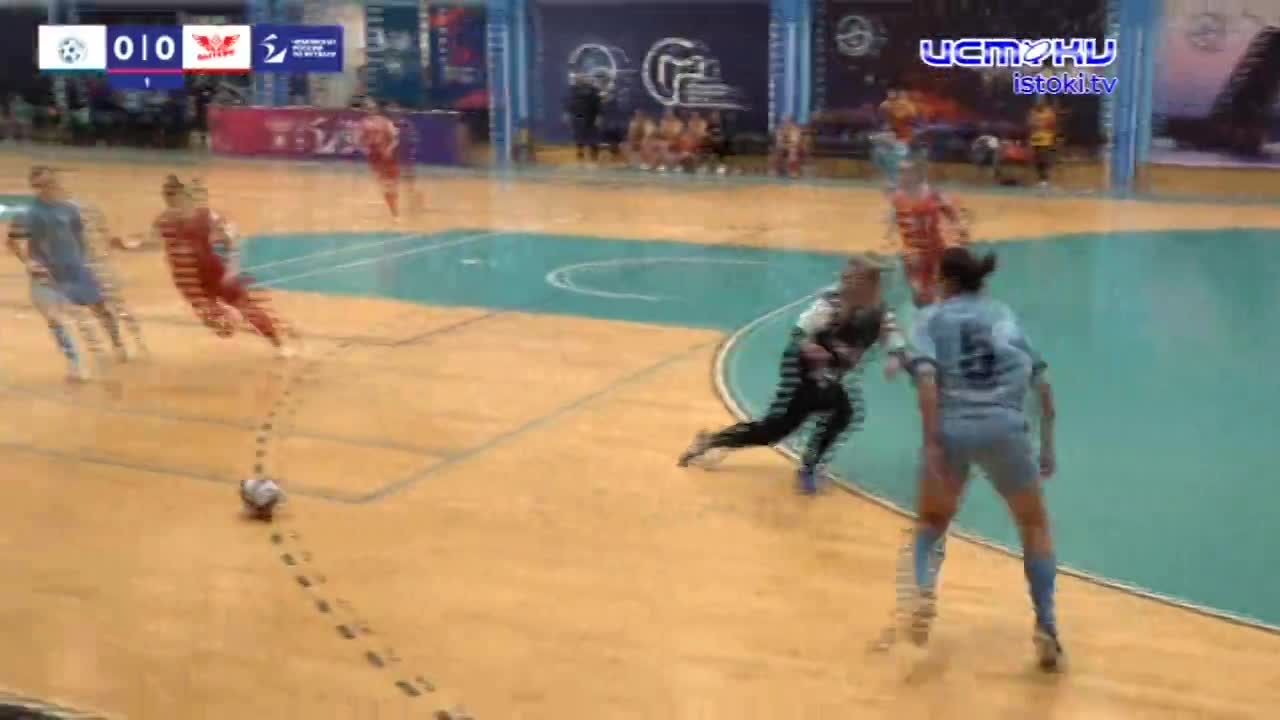 Футболистки "ОрелГУ-КПРФ" сыграли 2 принципиальных матча в конце минувшей недели