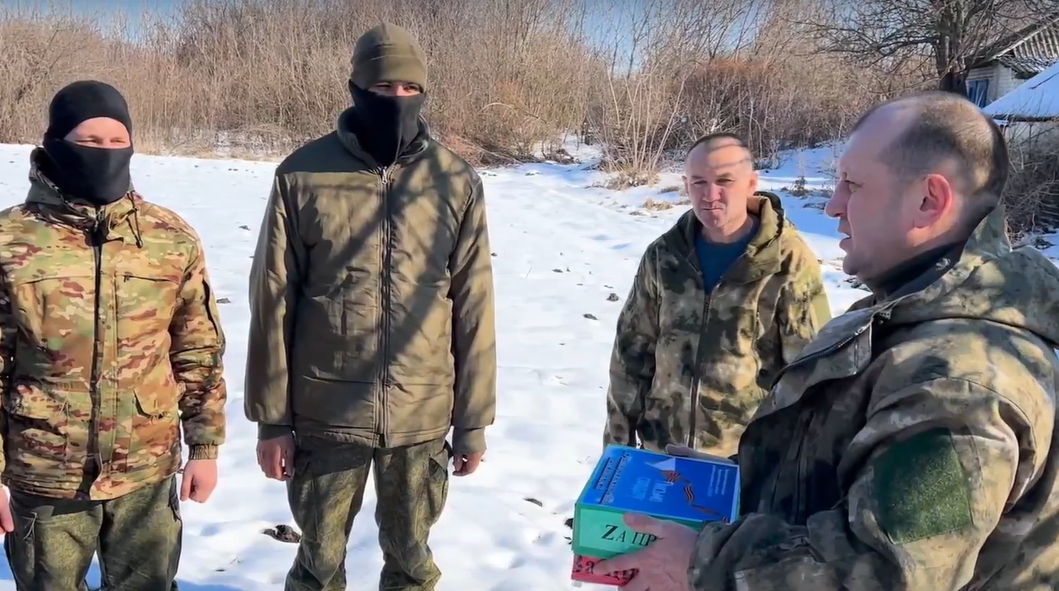 Орловчане передали очередной гуманитарный груз участникам СВО