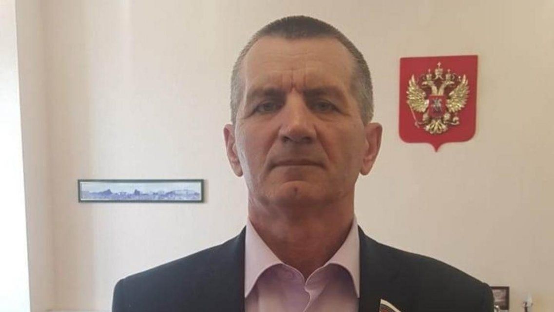 Коронавирус не помешал Вдовину вырастить хороший чеснок