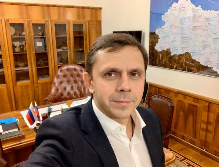 Клычков попал в ТОП-10 самых активных губернаторов в соцсетях