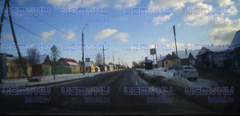 Пилите, Шура, пилите. Только пилят не там, где надо. Зима недаром злится. Нас ждут морозные выходные. 