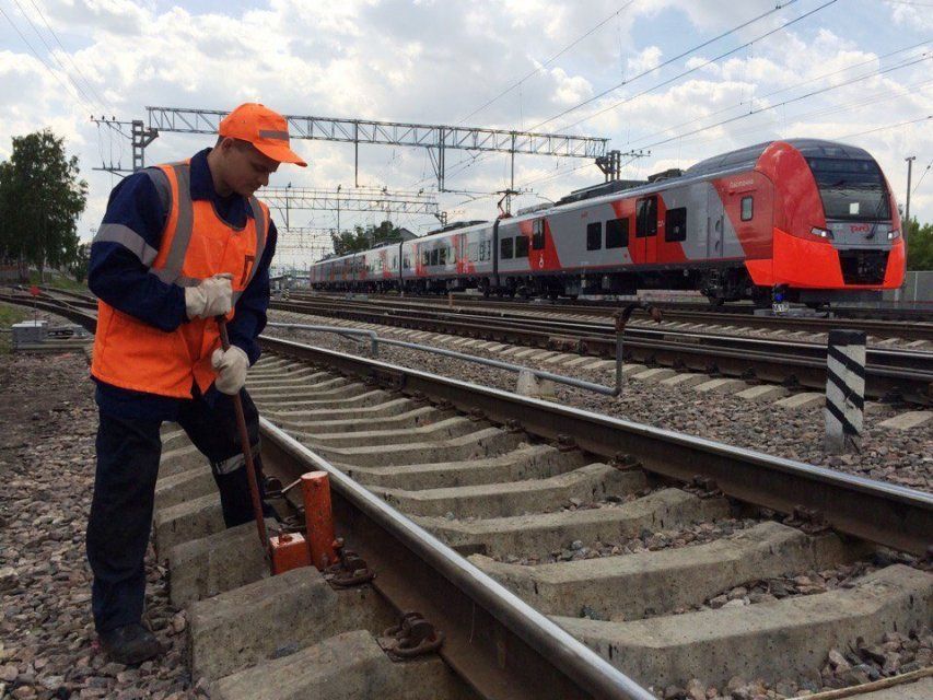В Орловской области железнодорожники завершили подготовку к работе в зимний период