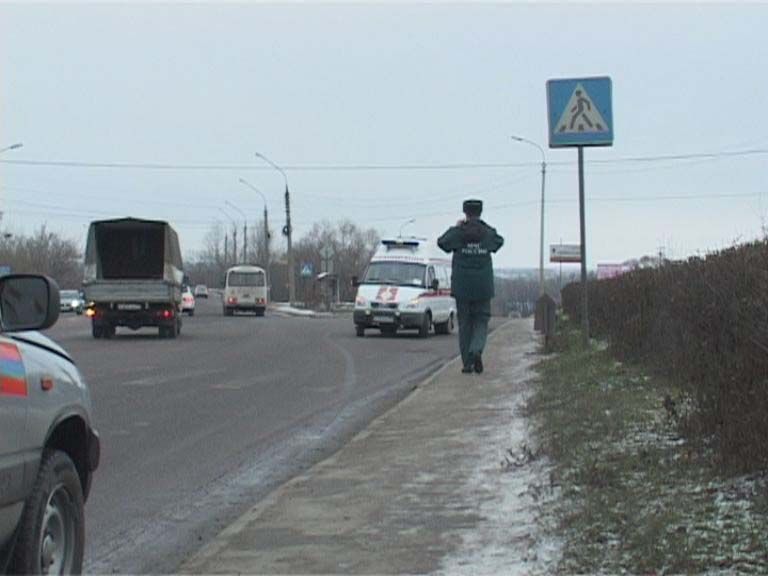На улице Михалицина автомобиль сбил женщину