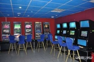 В Орле полицейские пресекли функционирование незаконного игрового зала