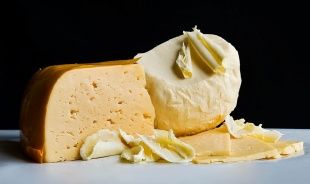 В Орле нашли поддельные сыры и сливочное масло 