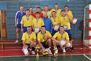 В Орле прошел открытый городской турнир по волейболу