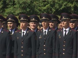 "На 185 полицейских больше! В Орловском Юридическом институте прошел выпускной" 