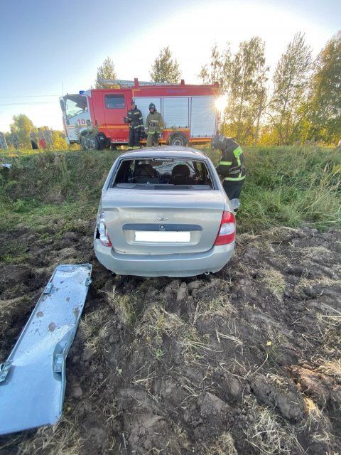 На трассе под Орлом перевернулась легковушка. Водитель скончался