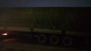 Видео: в Орле фура застряла на железнодорожном переезде