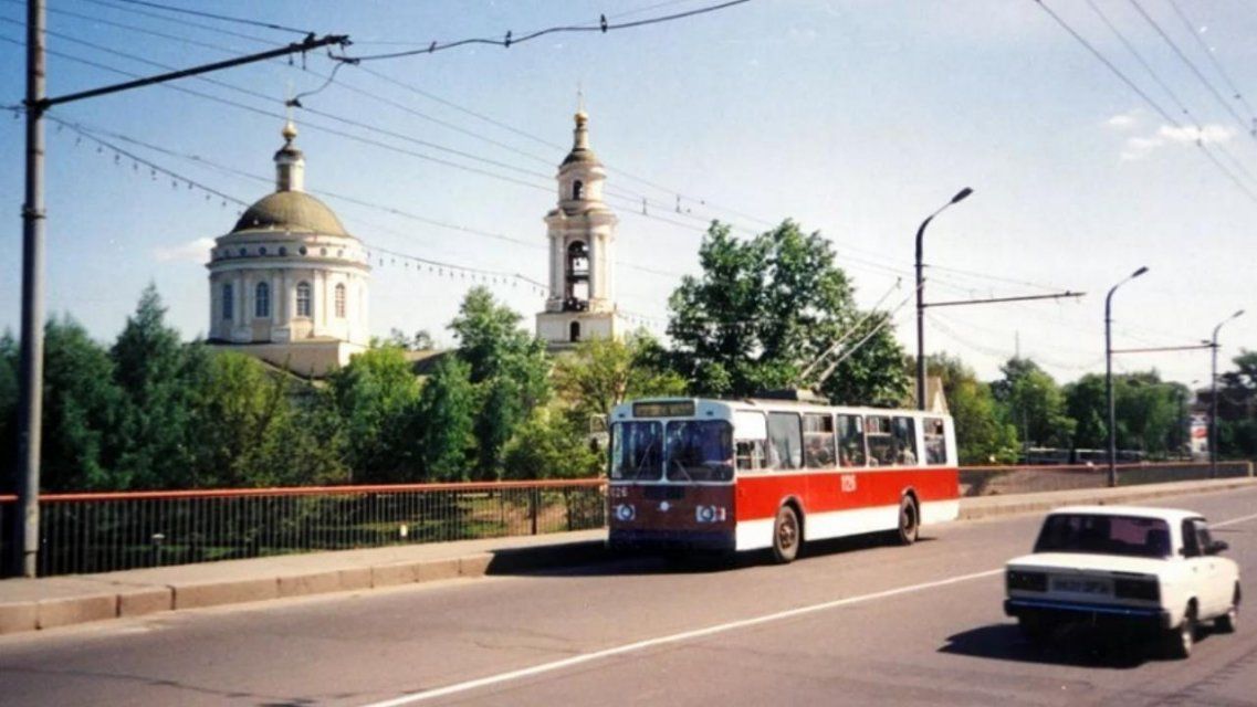 В следующем году Тургеневскому мосту Орла стукнет полвека