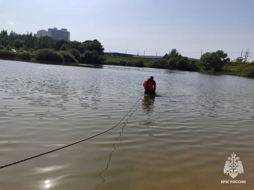 В Орле на Силикатном пруду утонул 16-летний подросток
