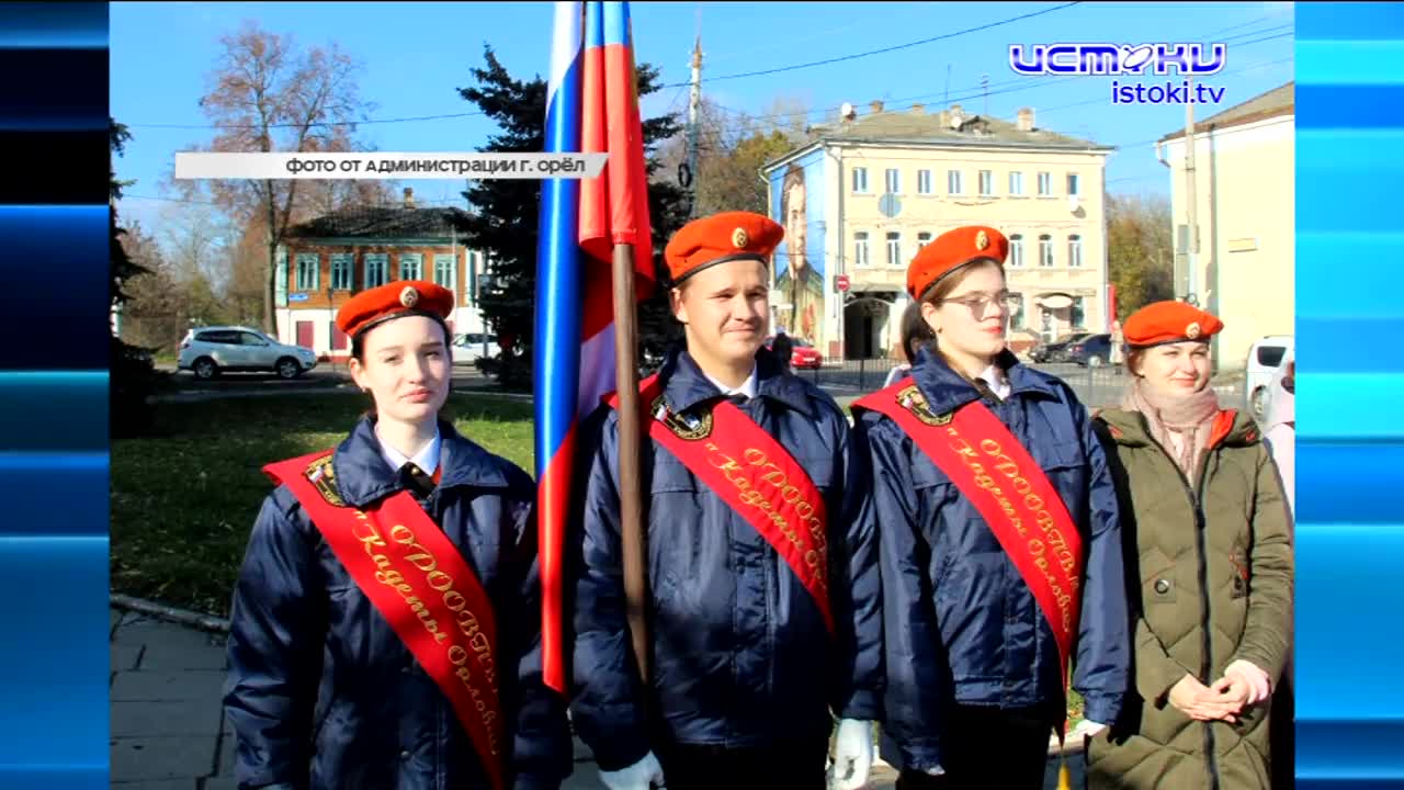 Жители дома №32 записали видеообращение к прокурору области на то, что после ремонта их двор снова требует ремонта, группа московских экспертов сегодн...