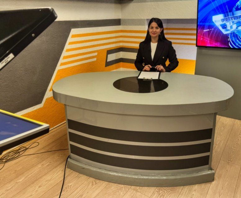 В Орле открыли молодежный клуб, в правительстве региона обсуждали порчу асфальта — об этом в программе «Оперативный эфир» сегодня