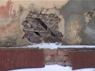 Остатки надежды: жильцов дома №10 по улице Полярной так и не переселили