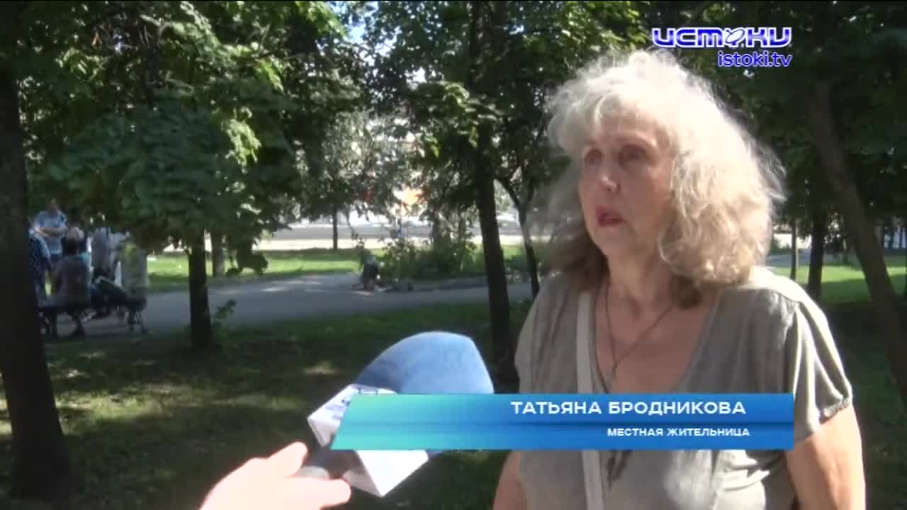 Очередной вандализм. Аккурат под знаменательную дату в Орле начали вырубать сквер Ветеранов