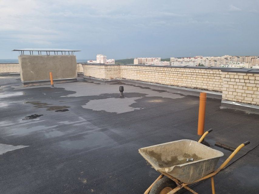 В Орле достраивают проблемный дом