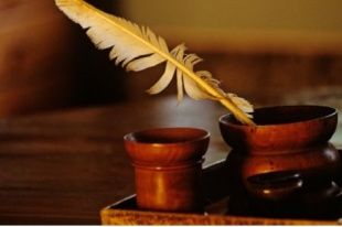 В областной библиотеке проходит выставка ко Дню поэзии