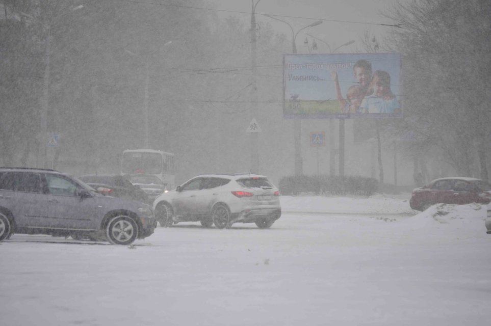 В Орловской области в ближайшие сутки будет снежная и ветреная погода