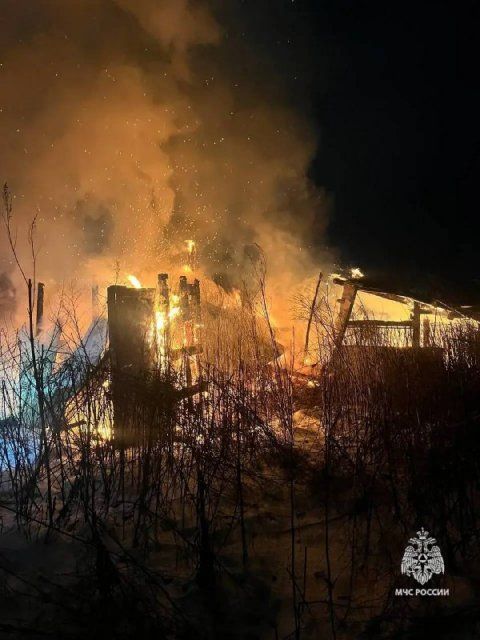 В Малоархангельском районе сгорела хозпостройка.