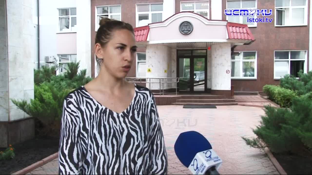 Оставил без изменений. Областной суд рассмотрел апелляционную жалобу представителей предприятия "Орелоблхлеб" к бывшему директору. Похоже этим все не ...