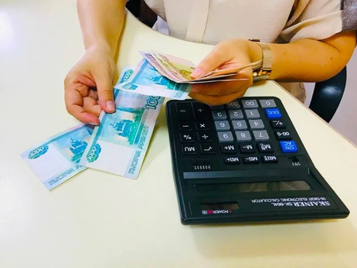 На Орловщине начался прием заявлений на получение пособий для малообеспеченных семей с детьми от 8 до 17 лет