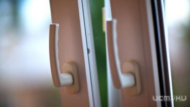 В Орле мужчина выпал из окна 11 этажа