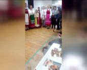 Фоторепортаж: орловчане увидели работы плешковских мастеров