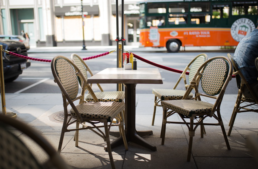 В Орловской области не будут работать фудкорты, детские комнаты в ТЦ и заведениях общепита