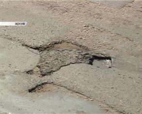 Новости за 90 секунд: в Орле завершается покраска бордюров и ямочный ремонт, глава Должанского района покинула свой пост, а в части районов города планируются отключения света и горячей воды