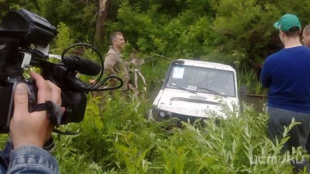 Джиперы отметили Судбищенскую битву гонками по бездорожью