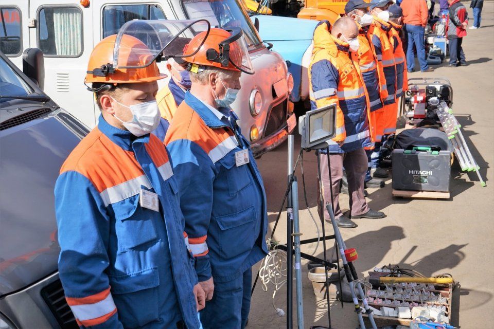 В Орле прошел смотр готовности сил и средств к ликвидации ЧС на объектах ЖКХ и ТЭК