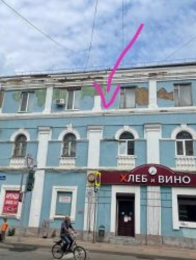 Дом на улице Гостиной, 3 в Орле трещит по швам