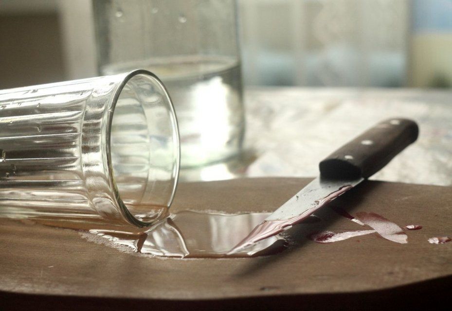 Ссора двух пьяных орловчан закончилась поножовщиной