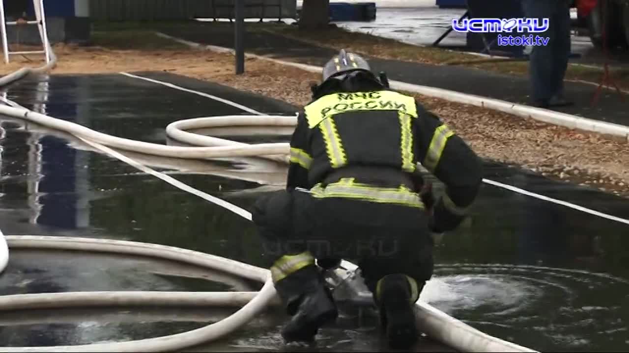 В Орле прошли соревнования на "Лучшее отделение на автоцистерне"1630132055