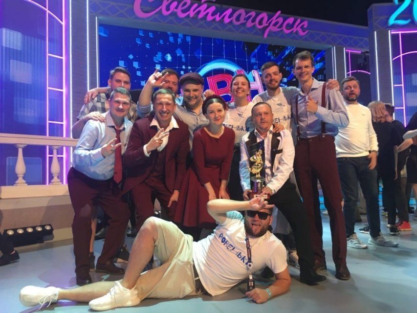 Орловская команда КВН «Ровеньки» вернулась с музыкального фестиваля с главным призом