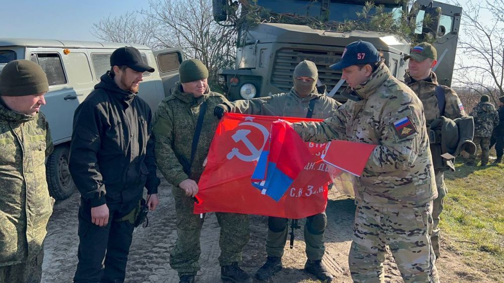 Глава региона передал 6 тонн гуманитарного груза бойцам, сражающимся под Херсоном