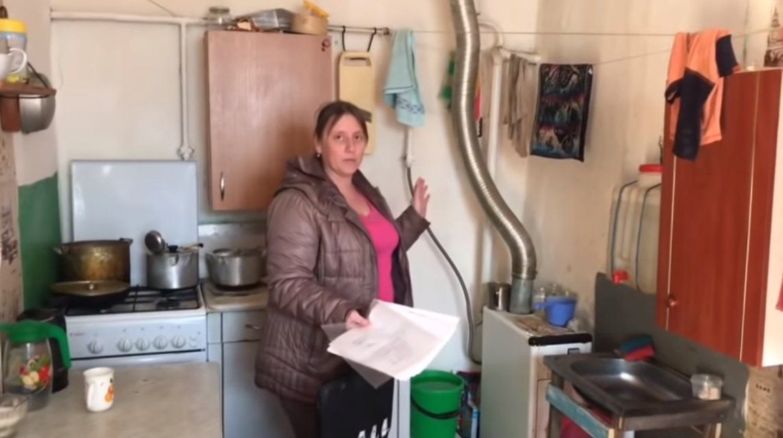 СК выясняет, почему в Ливенском районе семья с пятью детьми живет в аварийном бараке