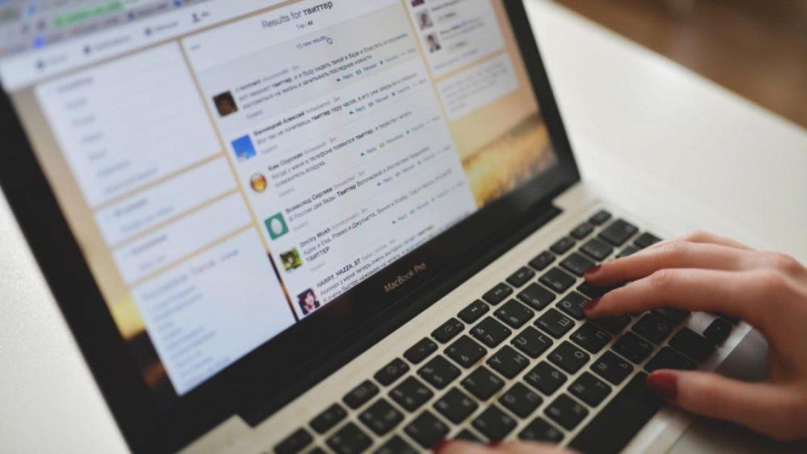 Загадочная интернет-знакомая лишила орловчанина 250 тысяч рублей 