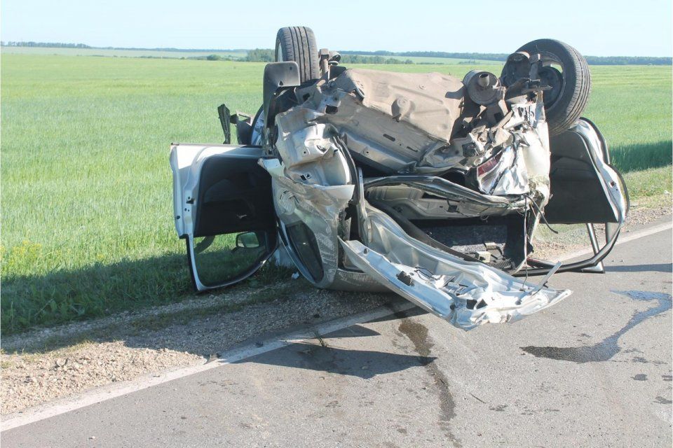 На Орловщине пьяный водитель перевернулся на «Фольксвагене»
