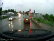 Последствия урагана в Орле Огромная лужа