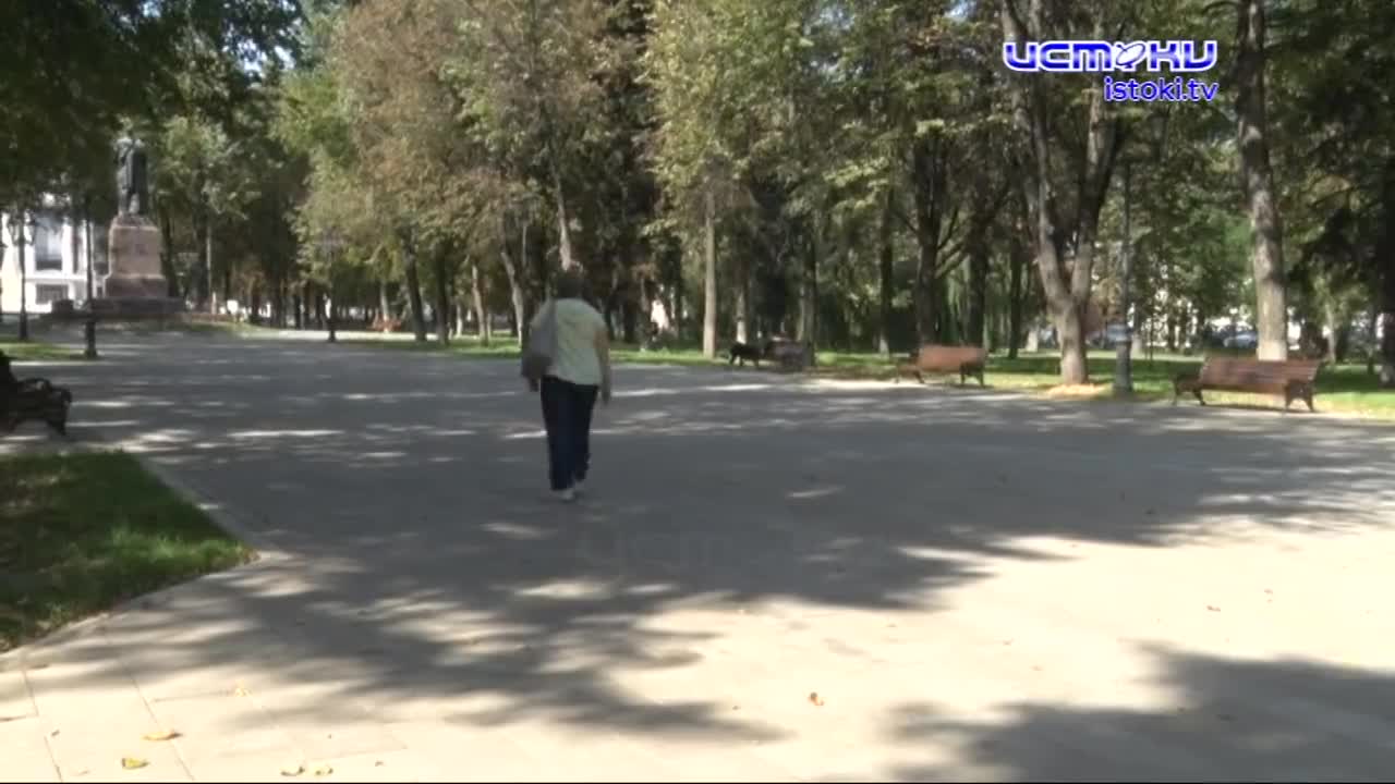 Сергей Лежнев по-прежнему остается советником губернатора Клычкова, хотя сам говорил об увольнении, директора Вятского посада задержали силовики