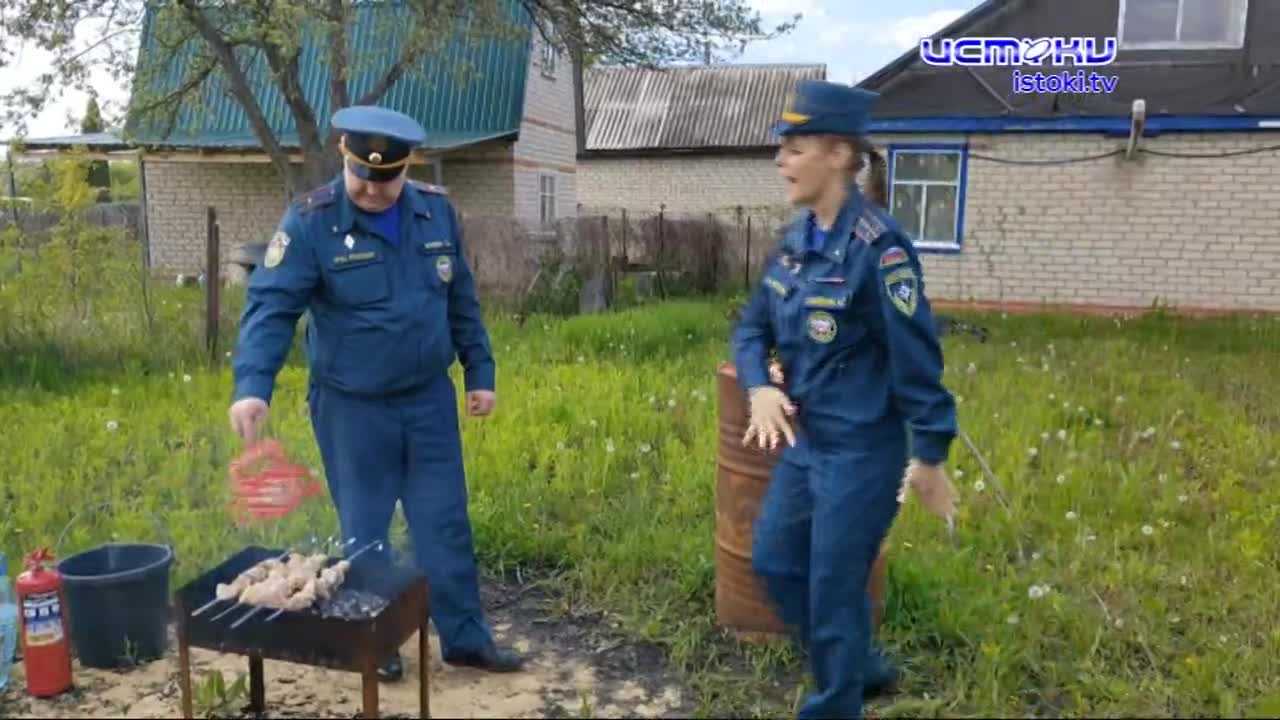 В теплый период времени многие жители региона предпочитают проводить свободное время на дачах и природе