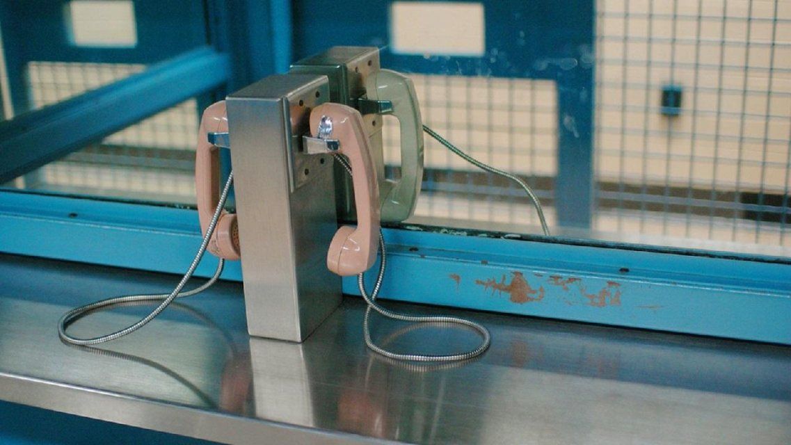 В двух колониях на Орловщине разрешили свидания