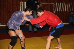 В Орле прошел ежегодный Чемпионат по самбо среди полицейских