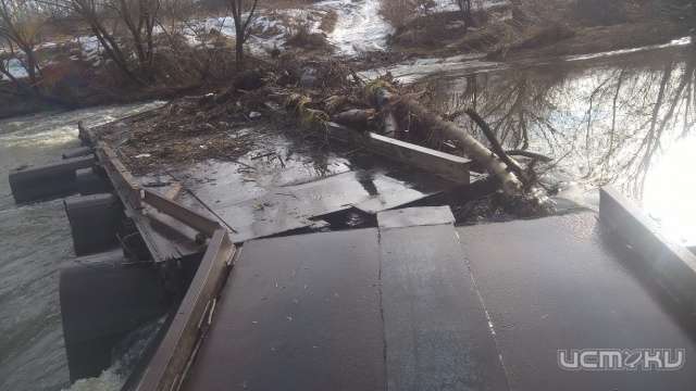 В деревне Орловского района случилась беда, которая пришла вместе с потоком воды