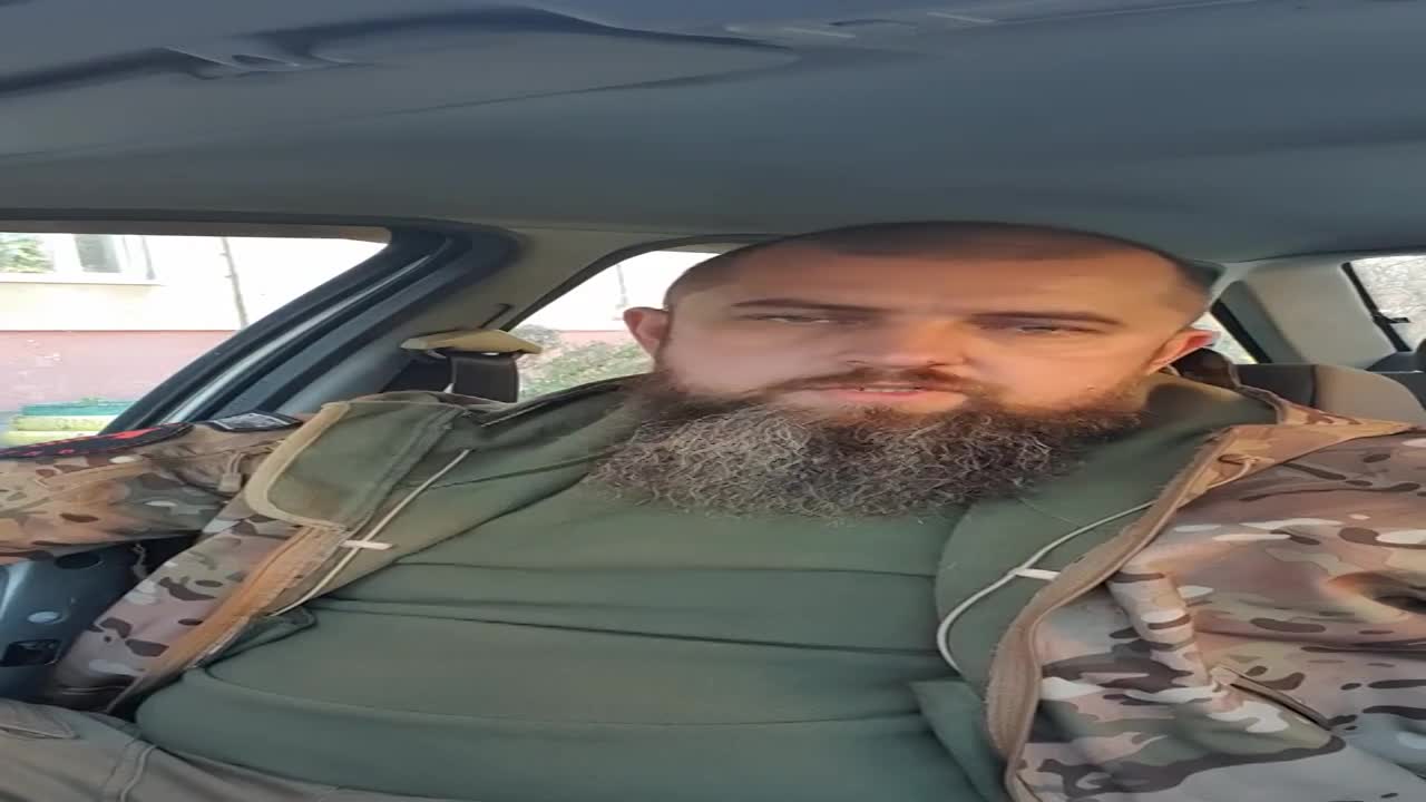 Активист Годимир Орловский вызвал советника губернатора на мужской разговор