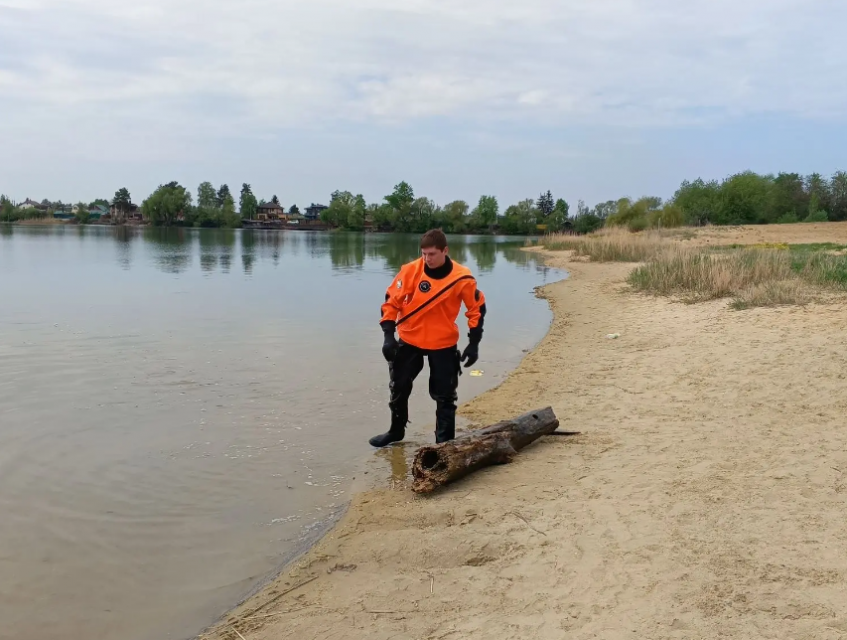 Перед началом купального сезона орловские водолазы обследуют местные водоемы