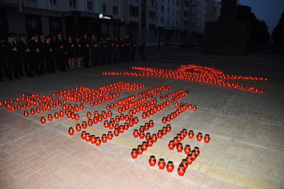 Губернатор Орловской области призвал жителей принять участие в акции "Свеча памяти"